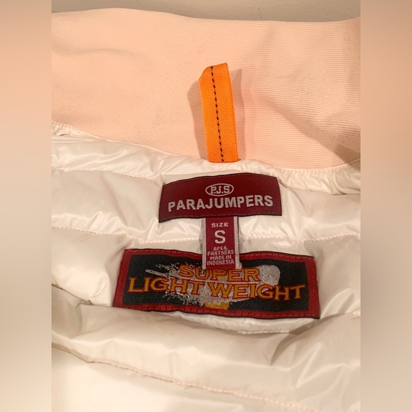 PARAJUMPERS Femme Down Jacket - Picture 8 of 8